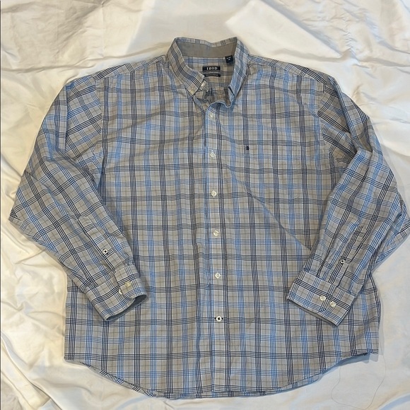 IZOD Men's Blue Plaid Shirt - Picture 1 of 6